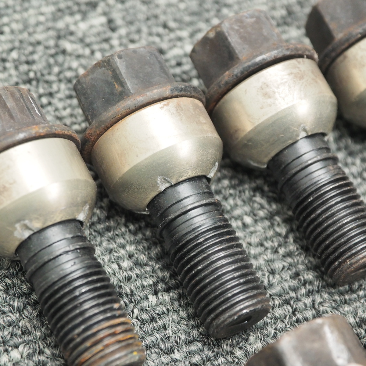 AP///[P11]ポルシェ 911 991 カレラS 純正 ホイールボルト ロックボルト ラグボルト Wheel Bolt Lock