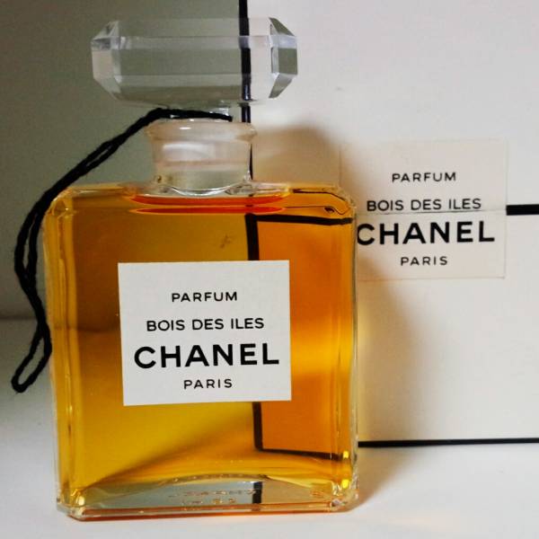 【新品】シャネル*ボワデジル*パルファム*28ml（30ml）*CHANEL*BOIS DES ILES*perfume*parfum*入手