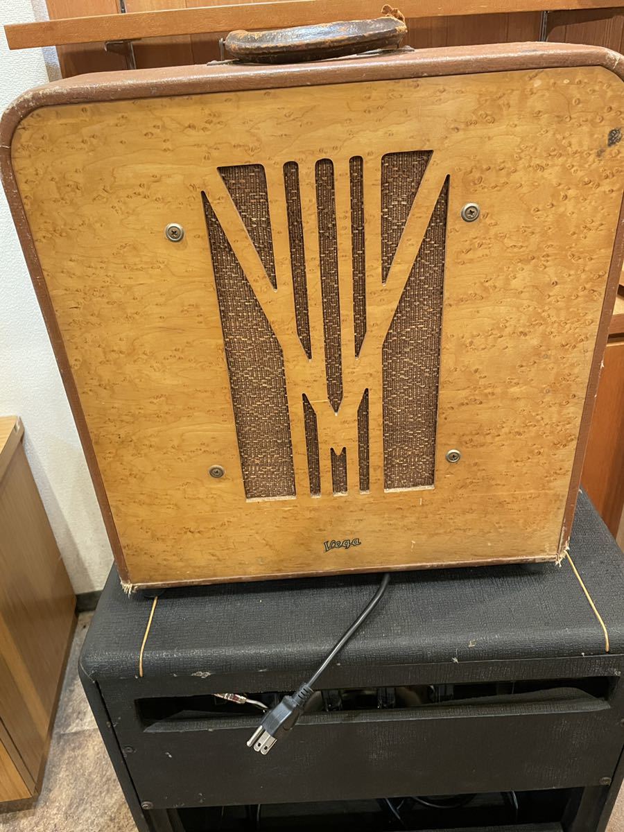 【全体的に状態が悪い】VEGA triumphal 真空管 フィールドコイルスピーカー ギター アンプナショナル National