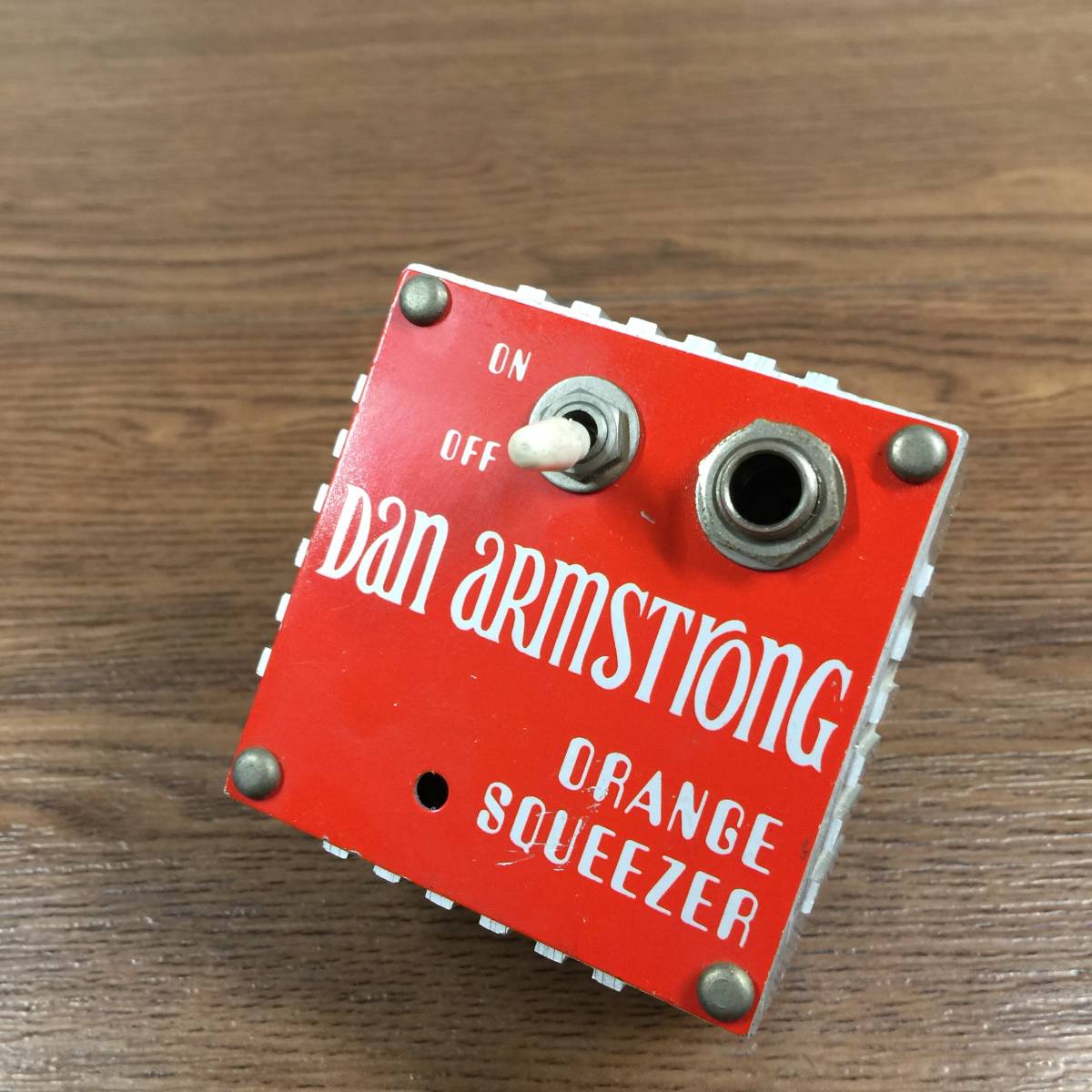 【やや傷や汚れあり】『ジャンク品扱い』DAN ARMSTRONG ORANGE SQUEEZER 本体のみ 現状品/ダンアームストロング