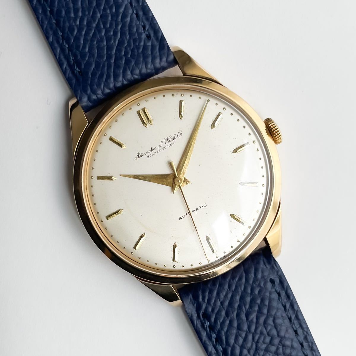 【やや傷や汚れあり】IWC インターナショナルウォッチカンパニー アイダブリューシー 金無垢 18K 750 刻印ありメンズ 自動巻 の落札