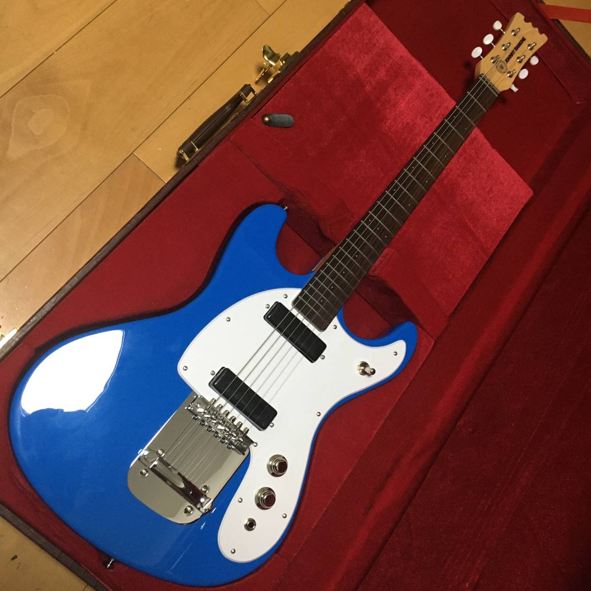 【新品】Mosrite モズライト The Ventures Model MarkⅡ ブルー Hallmark guitars Johnny