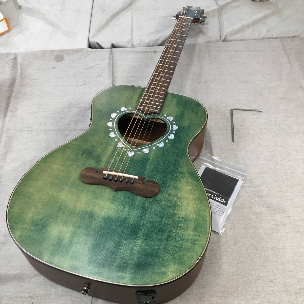 【傷や汚れあり】Zemaitis ゼマティス ゼマイティス コピーモデル シェルトップ 型式不明の落札情報詳細 ヤフオク落札価格検索 オークフリー