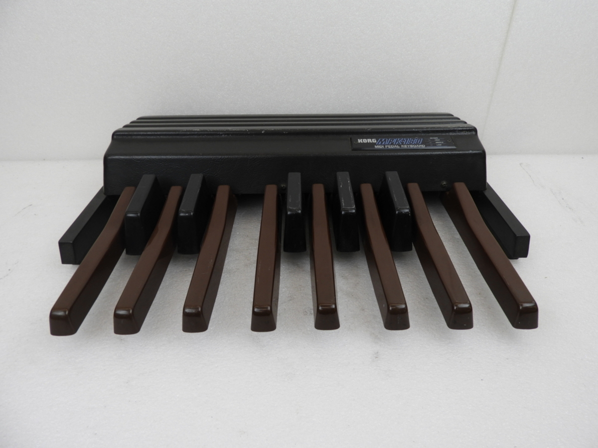 コルグ MIDIフットキーボード MPK130 足鍵盤 現状品 95K4366の落札情報詳細 ヤフオク落札価格検索 オークフリー