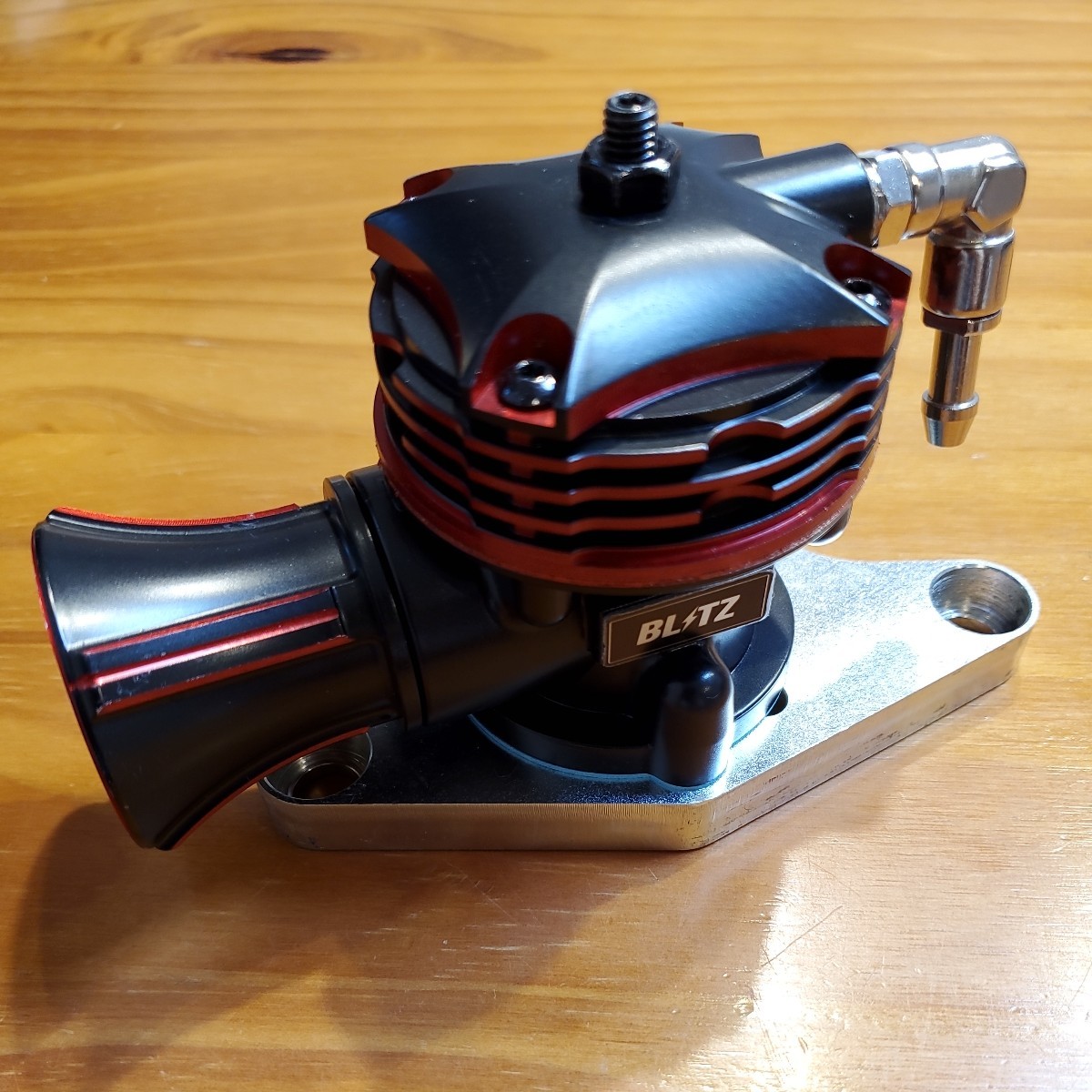 【目立った傷や汚れなし】【中古】BLITZ スーパーサウンドブローオフバルブBR 汎用 SUPER SOUND BLOW OFF VALVE