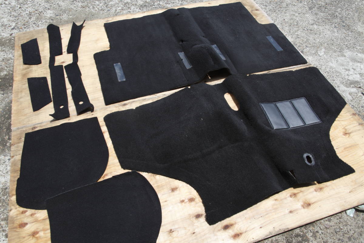 ローバーミニ フロアカーペット 左H用 mini ミニクーパーの落札情報詳細 Yahoo!オークション落札価格検索 オークフリー