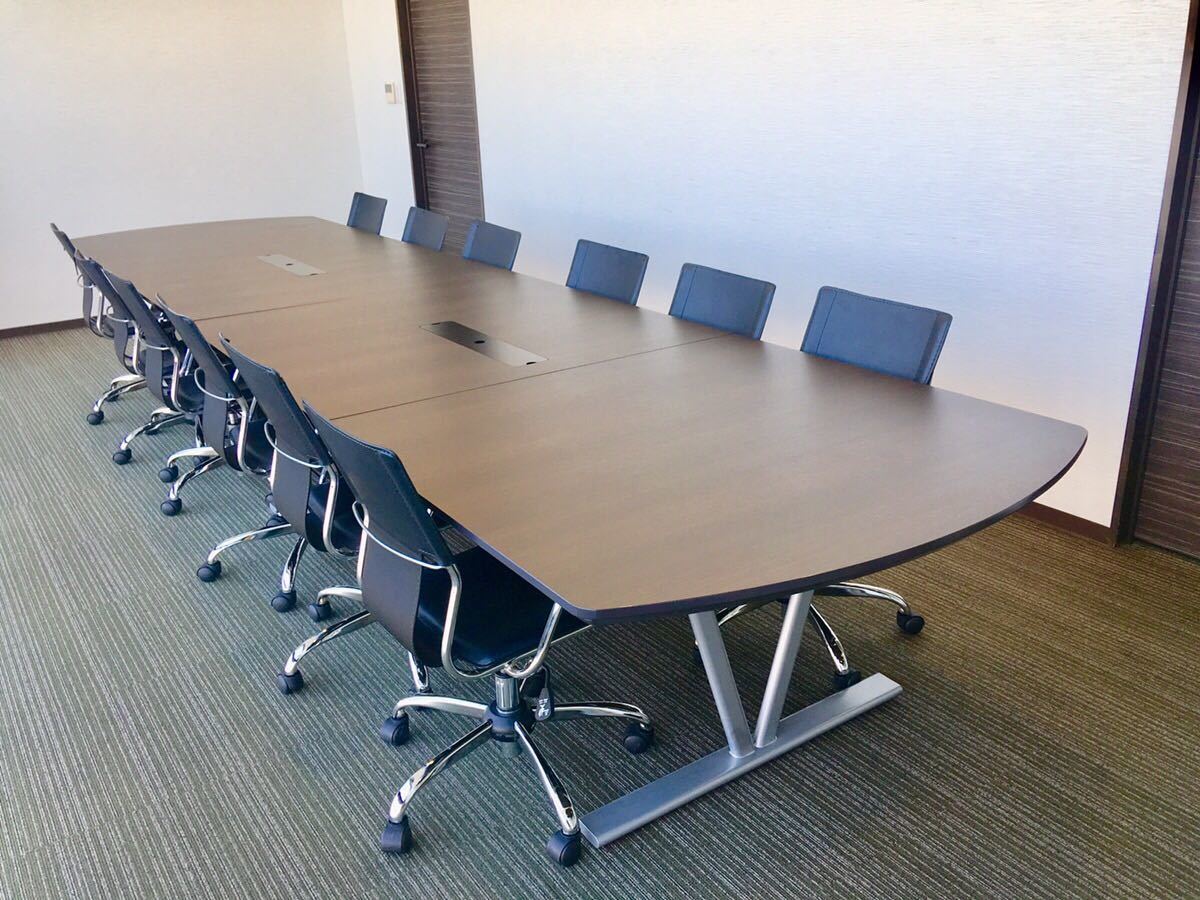 オフィス家具通販のオフィスコムエグゼクティブテーブルGST 高級会議テーブル ワイヤリングBOXタイプ 幅3600×奥行1200×高さ