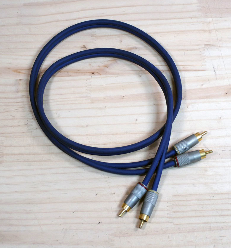 audiotechnica FINE GOLD AUDIO CABLE ファインゴールド オーディオケーブル 1m 中古②の落札情報詳細