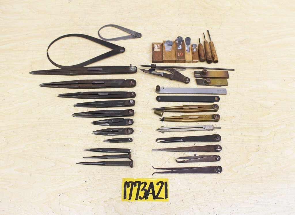 日曜大工道具一式 (エドワウマス) 神宮前のその他の中古あげます・譲ります｜ジモティーで不用品の処分 1773A21 ケガキ用コンパス かんな のみなど 大工道具一式 まとめて33点セット 建築 木工 工具 の落札情報詳細| ヤフオク落札価格情報 オークフリー・スマートフォン版