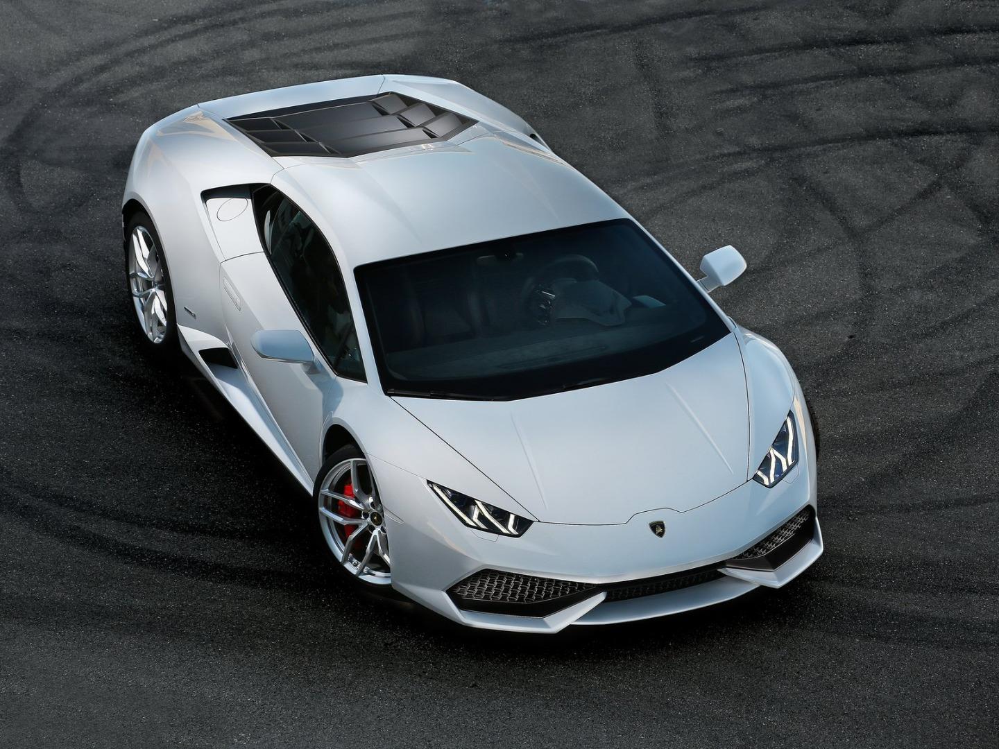 Top 5 Huracán articles on AutoTrader. Buying a Car AutoTrader