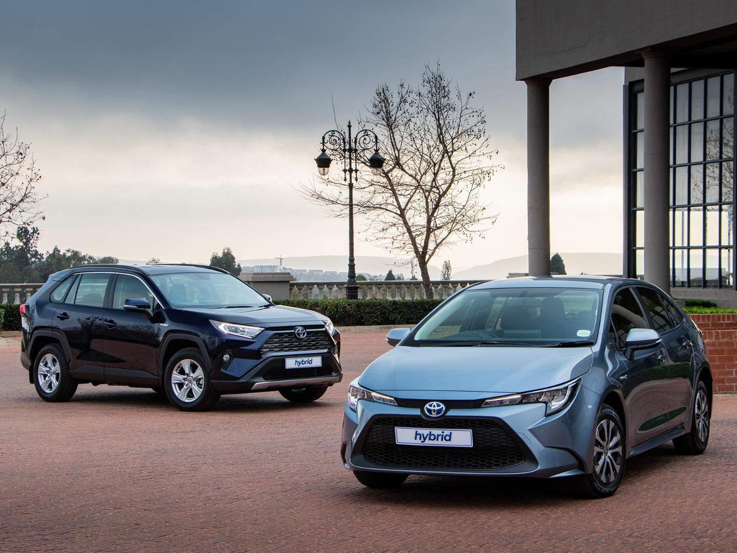 Should I buy an electric or hybrid car? Buying a Car AutoTrader