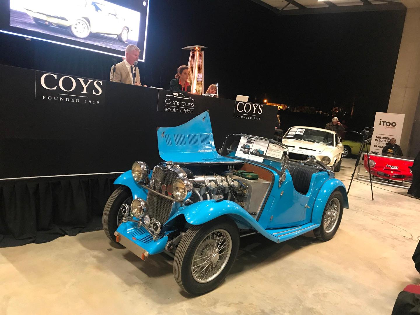 Selling a car at auction the pros and cons Selling a Car AutoTrader