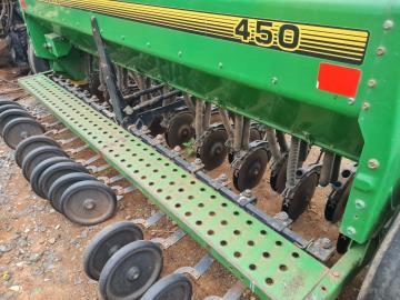 John Deere 450 for sale in Pietermaritzburg ID 26456743
