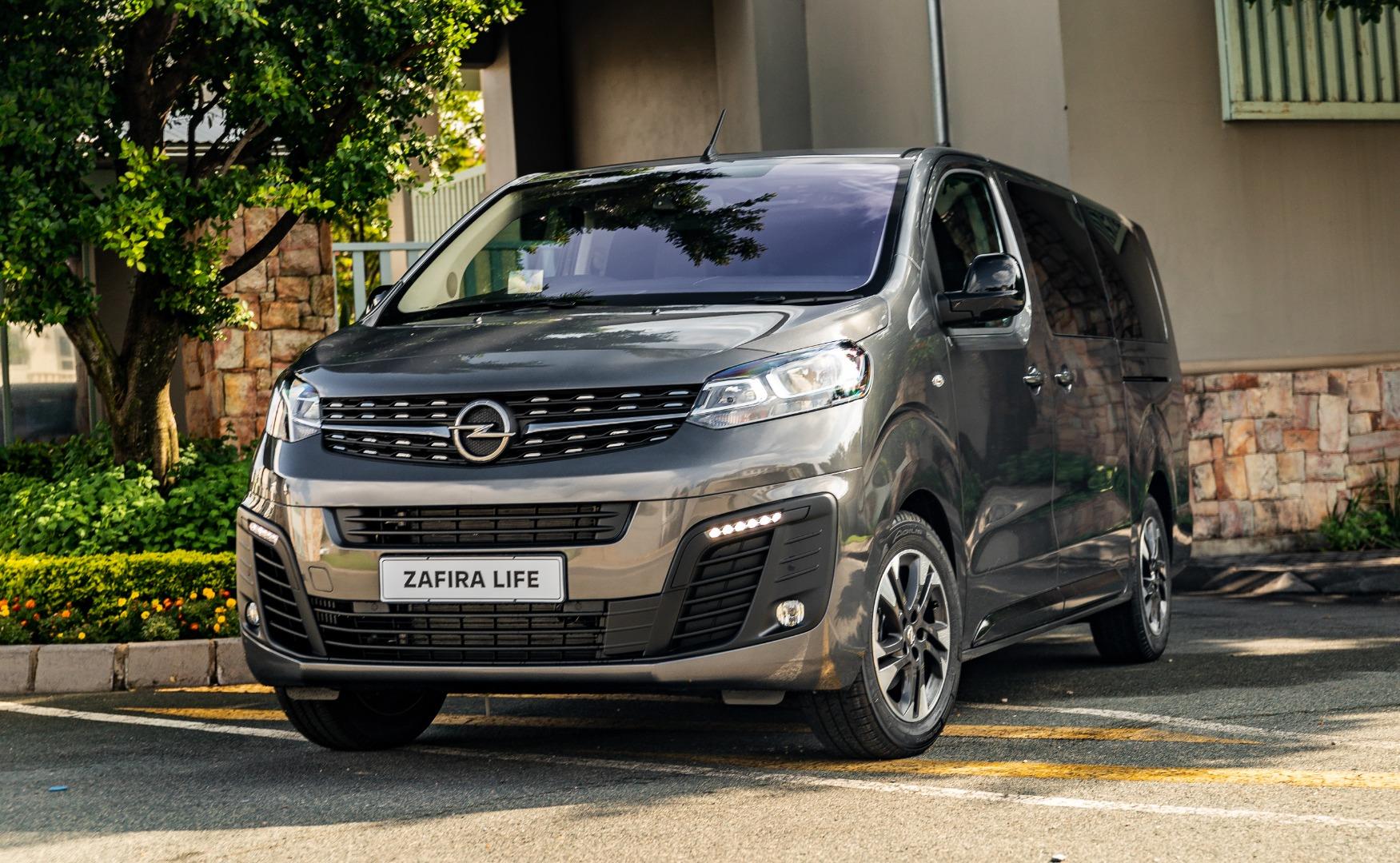 Everything that you need to know about the Opel Zafira Life Buying a