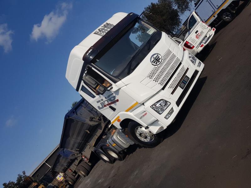 FAW FT TRUCK TRACTOR JH633.420FT for sale in Richards Bay ID