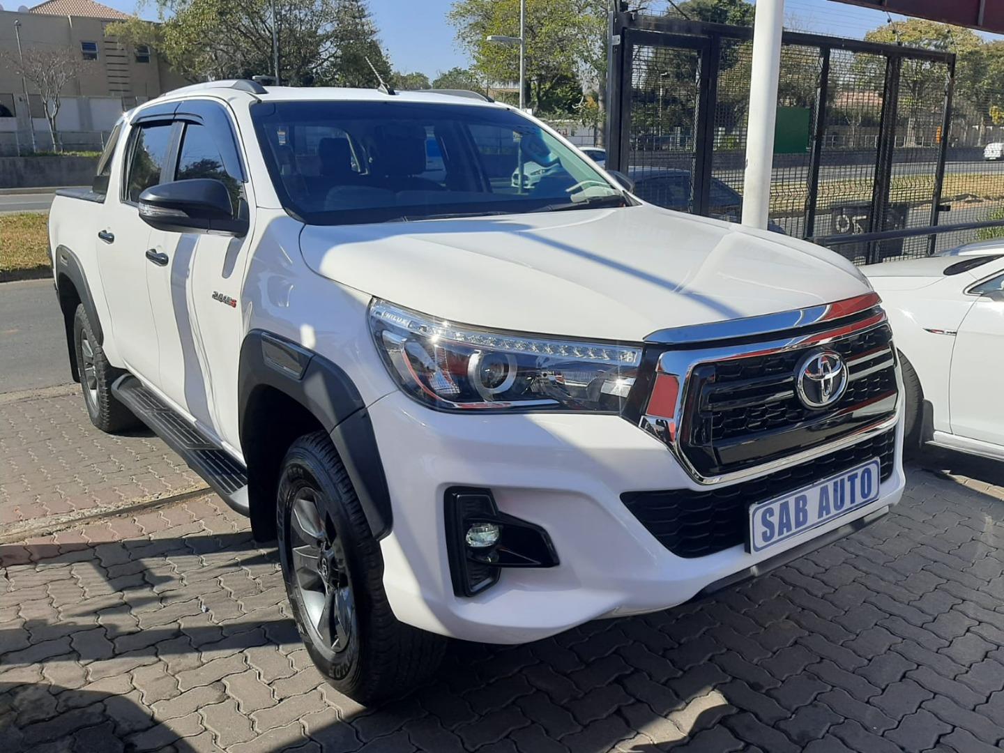 Toyota Hilux 2.4 GD6 SRX 4x4 Double Cab for sale in Gauteng.