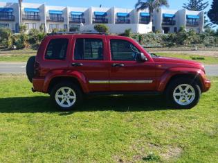 Jeep Cherokee 3.7L Limited for sale in Stilbaai - ID: 27639212 - AutoTrader