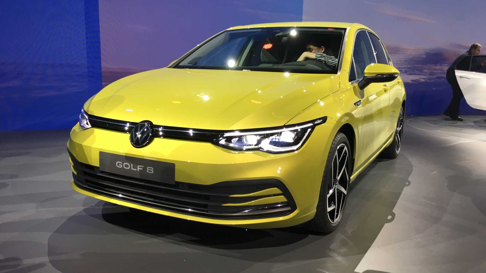 Volkswagen Golf 8 Global Reveal - Vw Goes All In On The Latest Golf - Automotive News - Autotrader