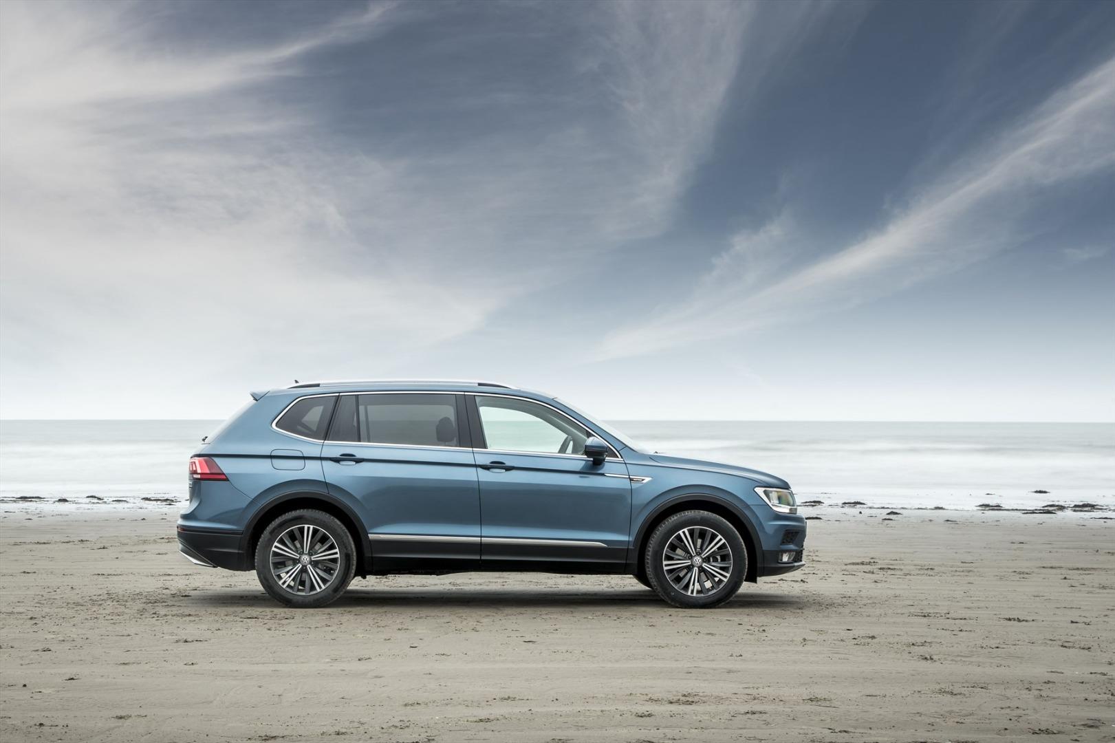 Volkswagen Tiguan Allspace vs Volkswagen Tiguan Top 4 differences