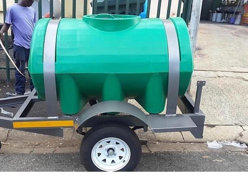 FUEL TRAILERS 1000L Plastic Water tanker with brakes for sale in Durban