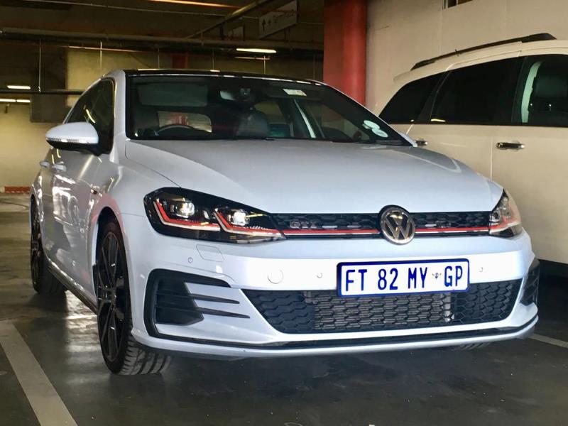 Top 10 lifestyle accessories for Volkswagen Golf GTI enthusiasts Car