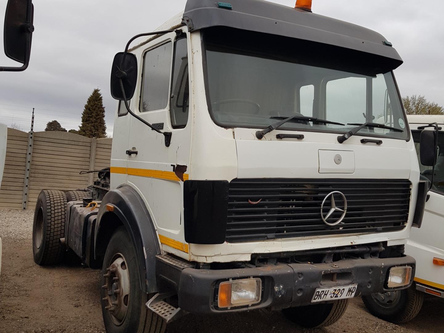 A2Z Trucks Showroom A2Z Trucks