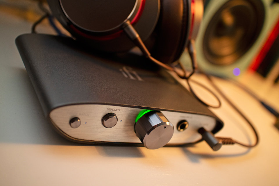 iFi Audio ZEN DAC V2 balanced USB DAC