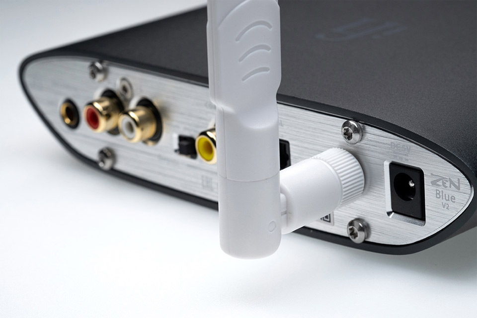 iFi Audio ZEN Blue V2 wireless Bluetooth streamer (BT 5.0)