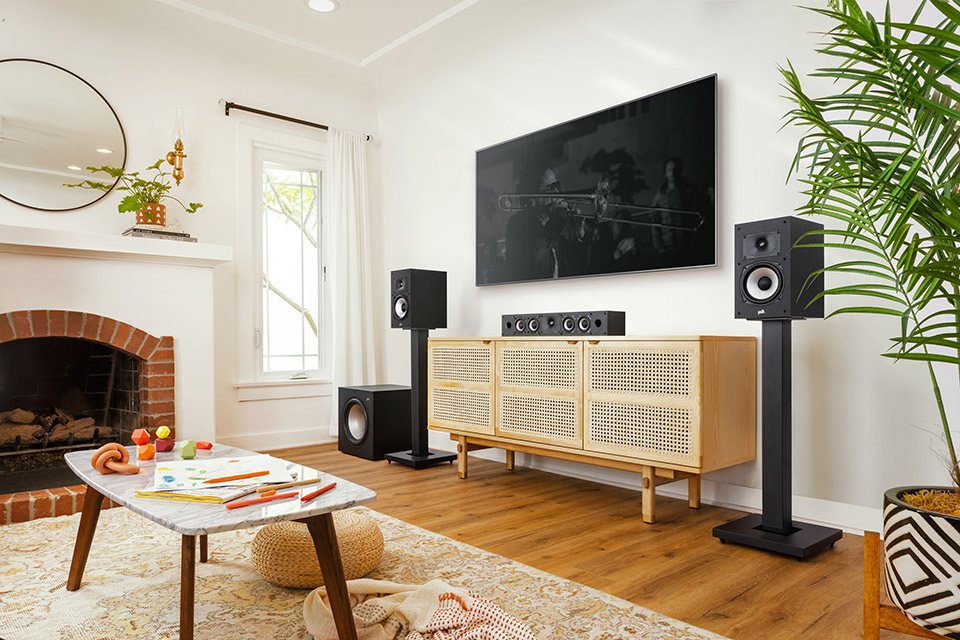 Polk Audio Monitor XT20 speakers