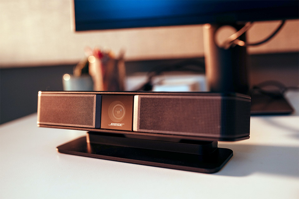 BOSE Pro Videobar VBS conference soundbar (4K)