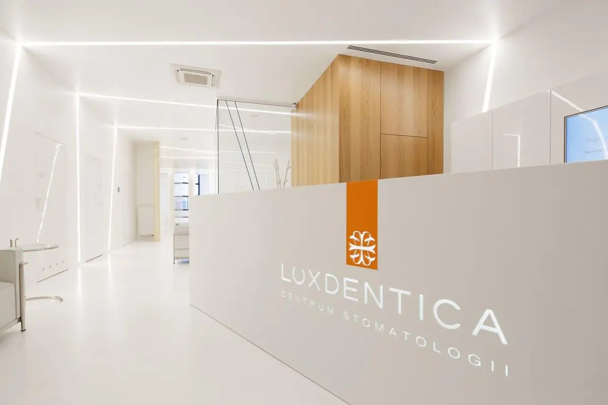 Luxdentica Implant and Cosmetic Dentistry in Poland reviews, Prices
