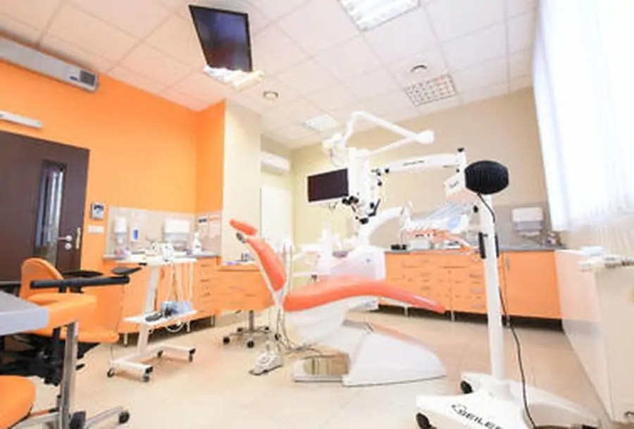 Cosmetic Dentistry in Poland reviews, Prices Bookimed