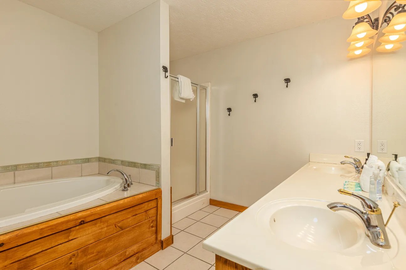 Waterfall Woods Lodge Mountain Time Cabin Rentals