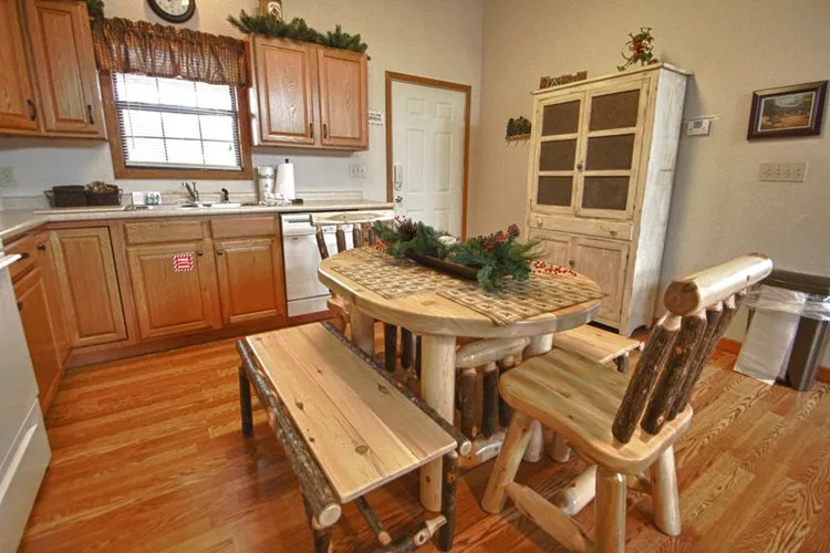 Hemlock Haven Pigeon Cabin Rentals 8005470948 Free Call