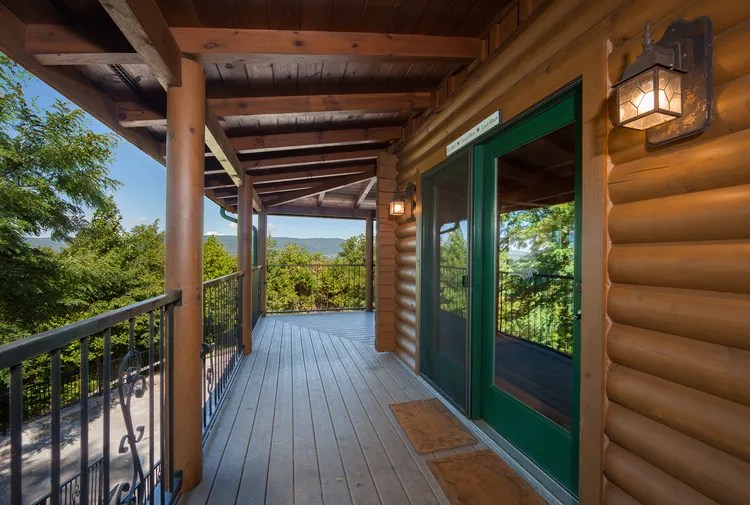 Big Bear Lodge In Sevierville