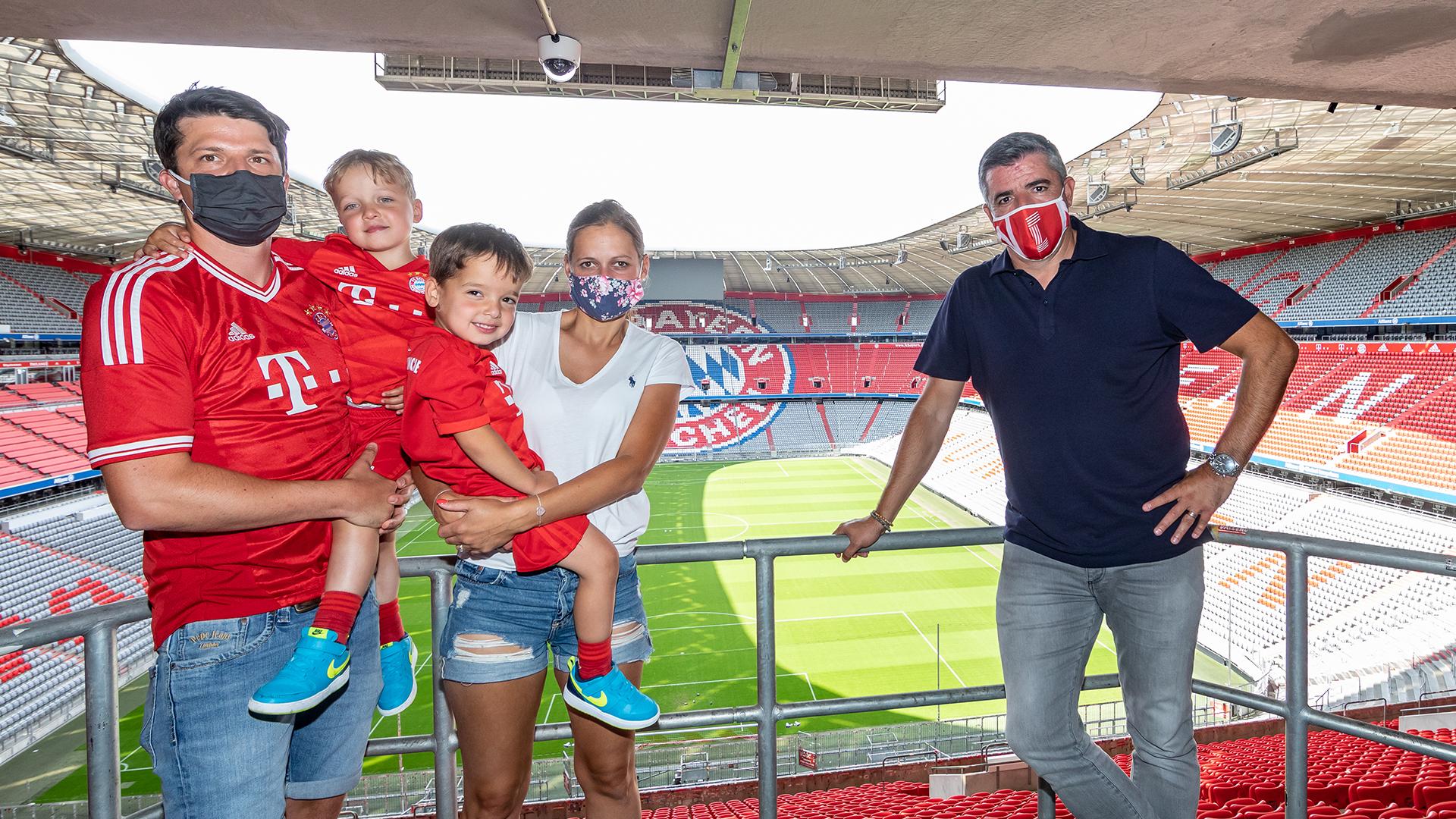 Der original FC Bayern Bus ist zurück! VIPLoge in der Arena beim