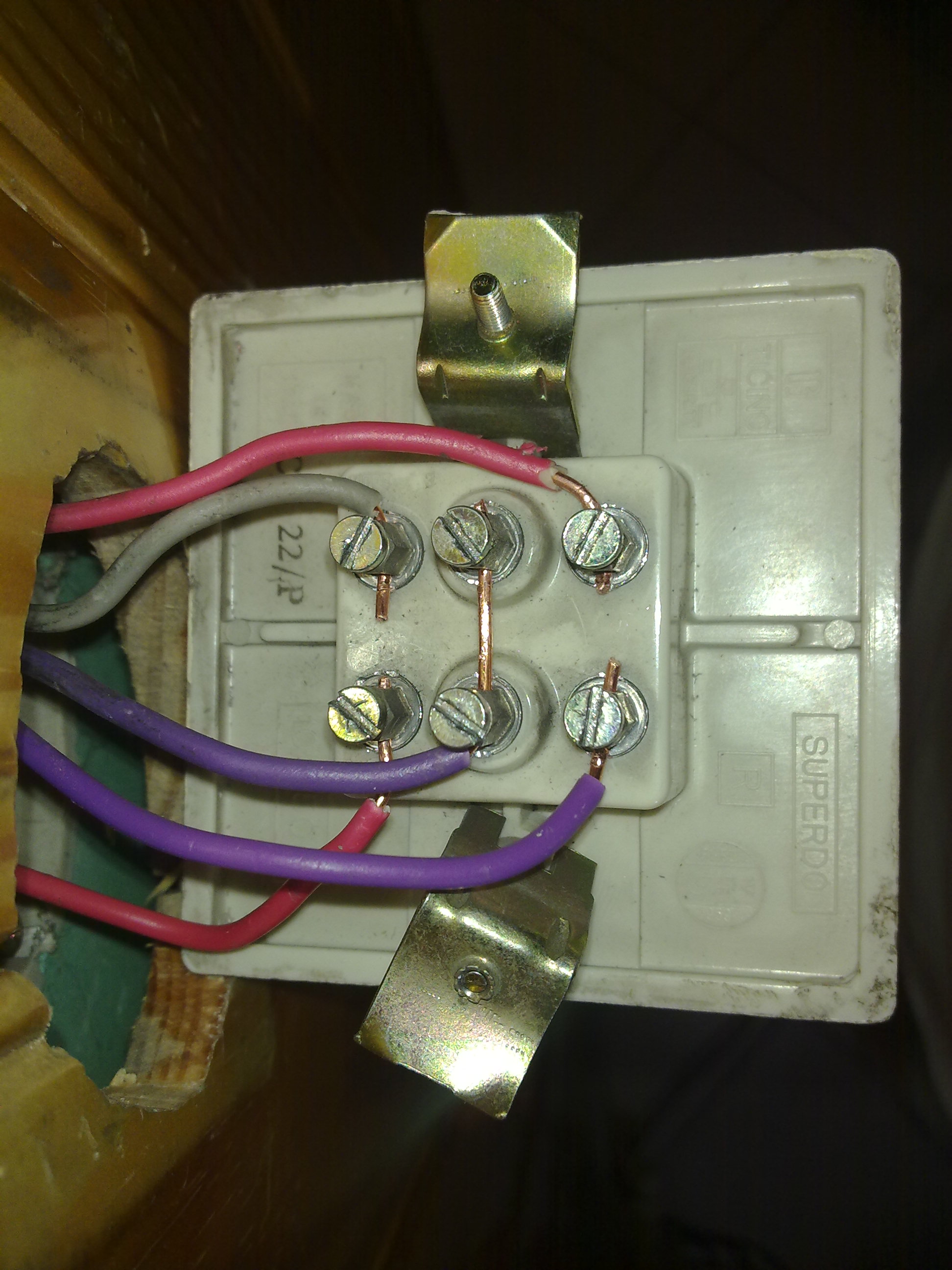 Branchement double interrupteur legrand neptune Branchement double interrupteur legrand neptune