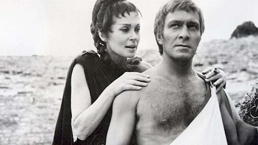 Hamlet in Bed Playwright & Star Michael Laurence Picks Theatre's 10 Most Interesting Mother