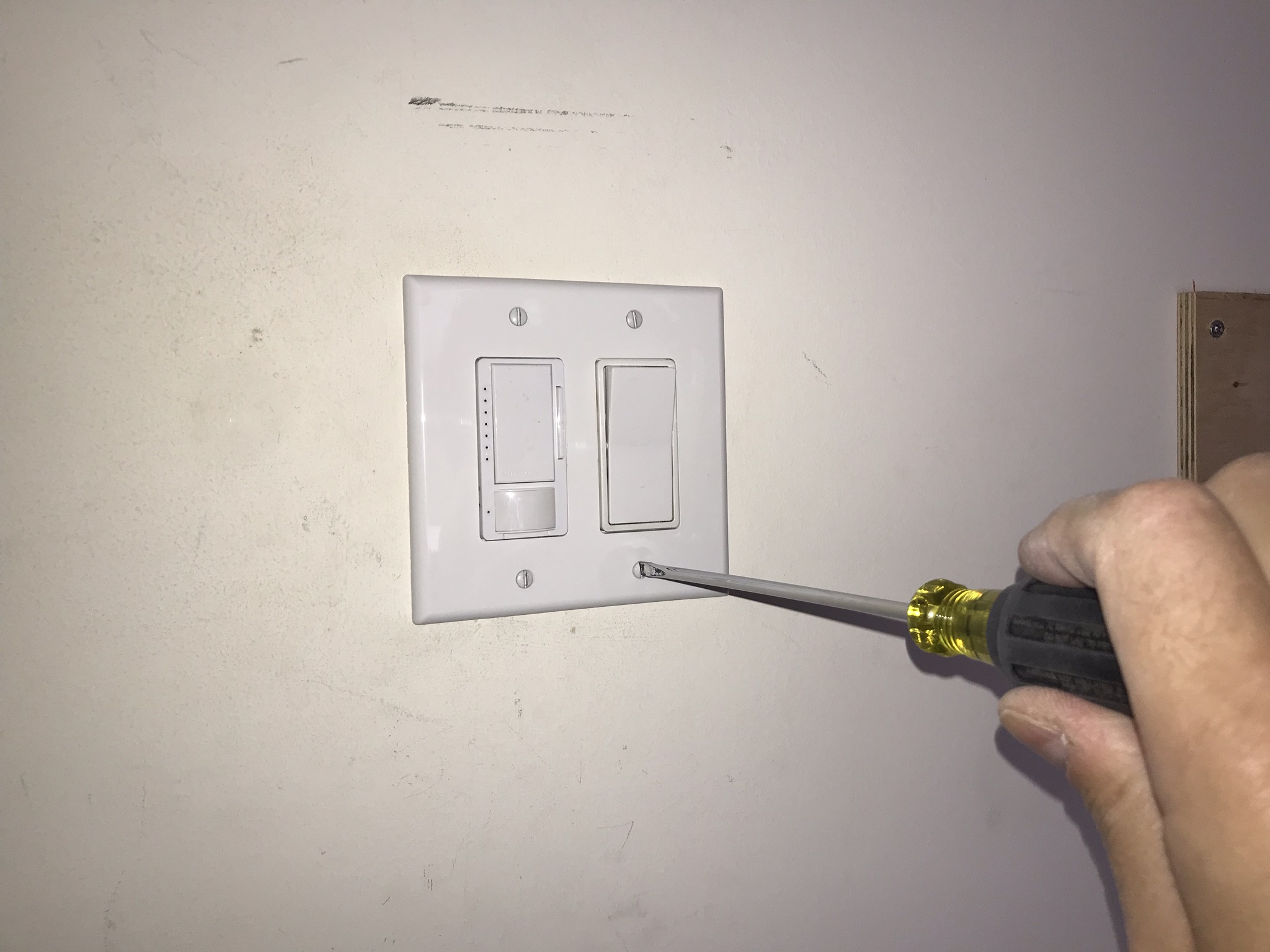Motion Sensor Light Switch Install Cabin DIY
