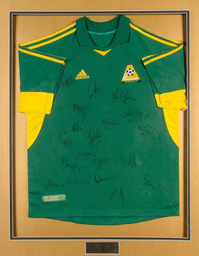 Framed Signed 2001 Australian Socceroos Shirt Sporting Soccer