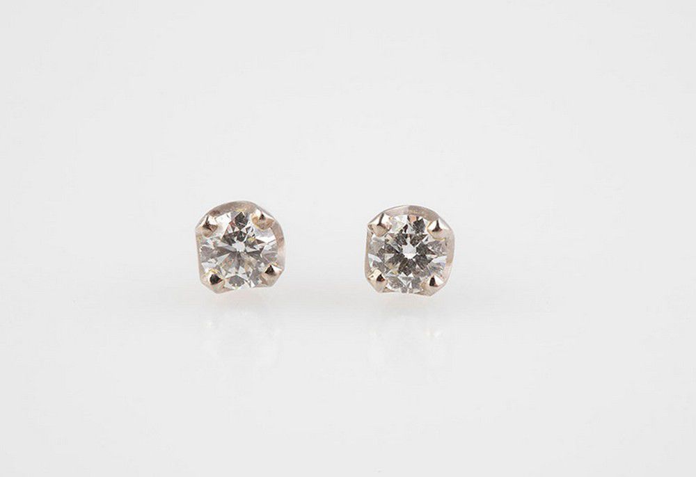 Peter Minturn's 0.25ct Diamond Stud Earrings in White Gold Earrings