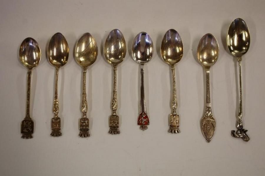 8 European Silver Souvenir Spoons 63g Flatware/Cutlery and
