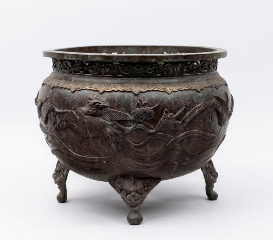 Japanese Bronze Hibachi, 20th Century Bronze Oriental