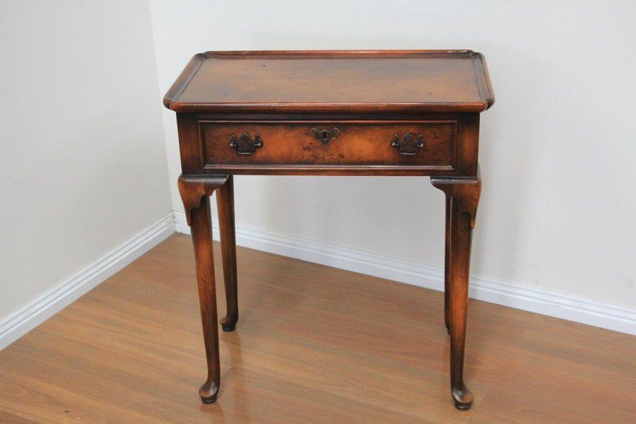 Walnut Queen Anne Side Table with Single Drawer Tables Side and