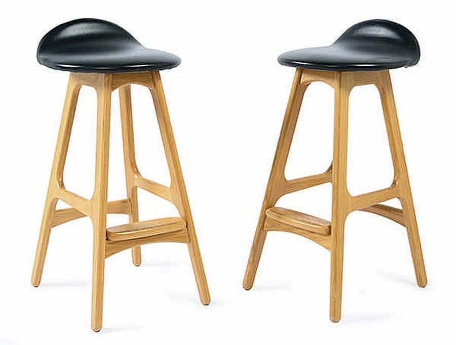 Four Eric Buch bar stools. Denmark. 78 cm high, 36 cm wide, 38d