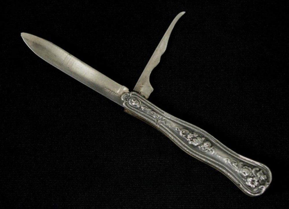 Embossed Sterling Silver Pocket Knife with Marked Blade Pocket & Pen