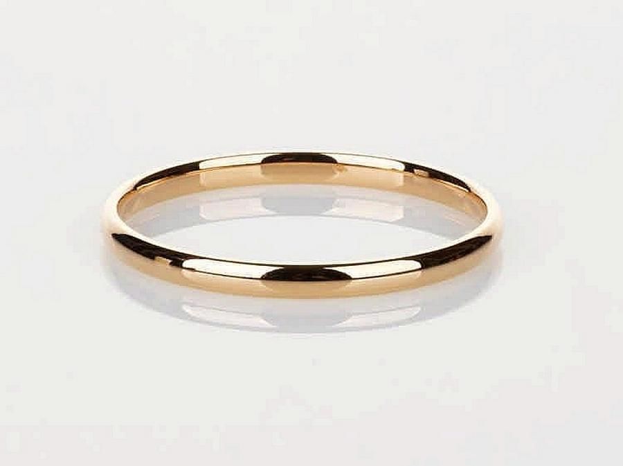 Gold baby bangle 18ct rose gold, stamped '18k' diameter of 4.4