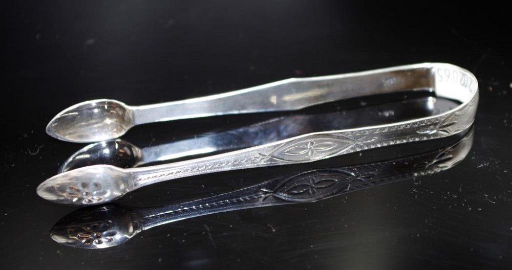 III silver sugar tongs, English hallmark, 25g Flatware/Cutlery