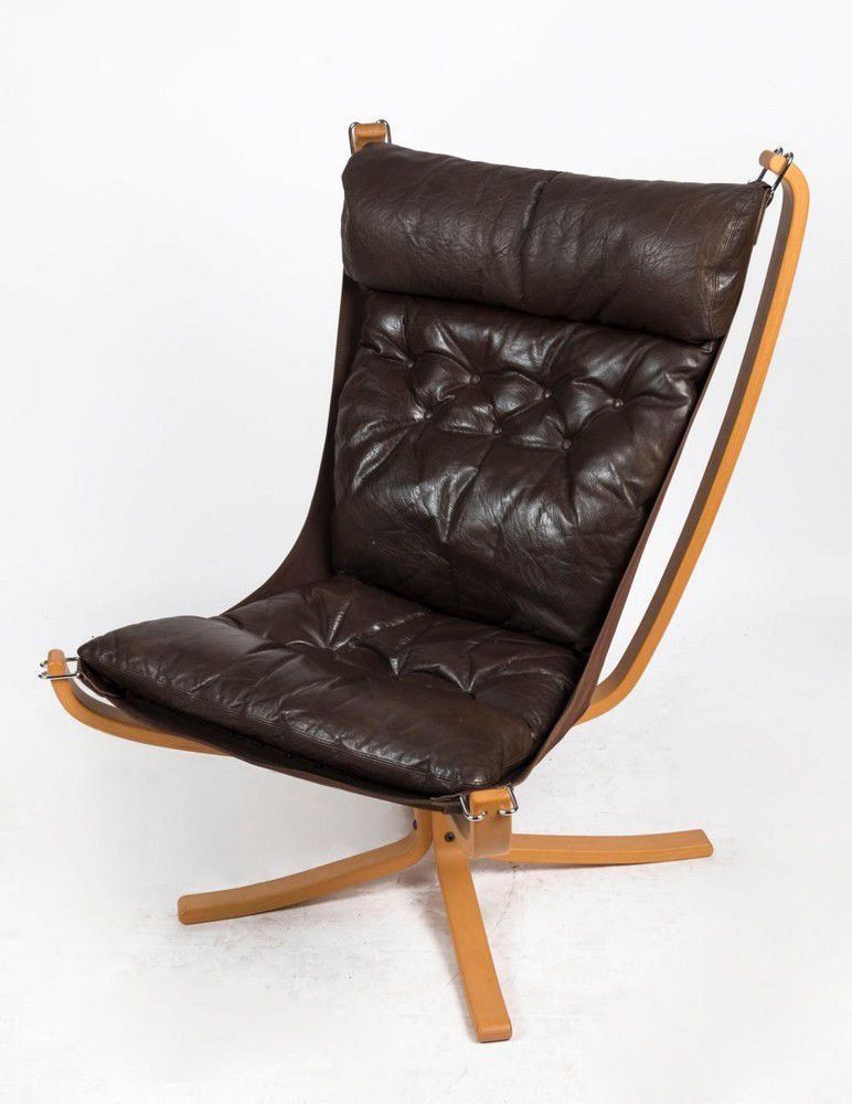 Scandinavian leather easy chair with blond timber frame Scandinavian