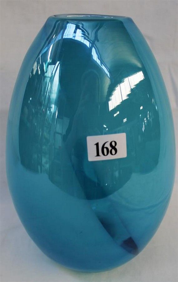 Australian Blue Lustre Art Glass Vase (or) Blue Lustre Art Glass Vase from Australia